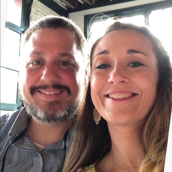 Meet your Posher, Jade - Picture 1 of 1